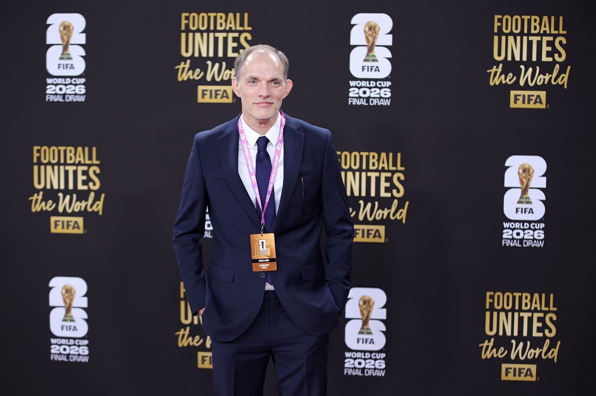Thomas Tuchel signs England contract extension to stay as head coach until 2028