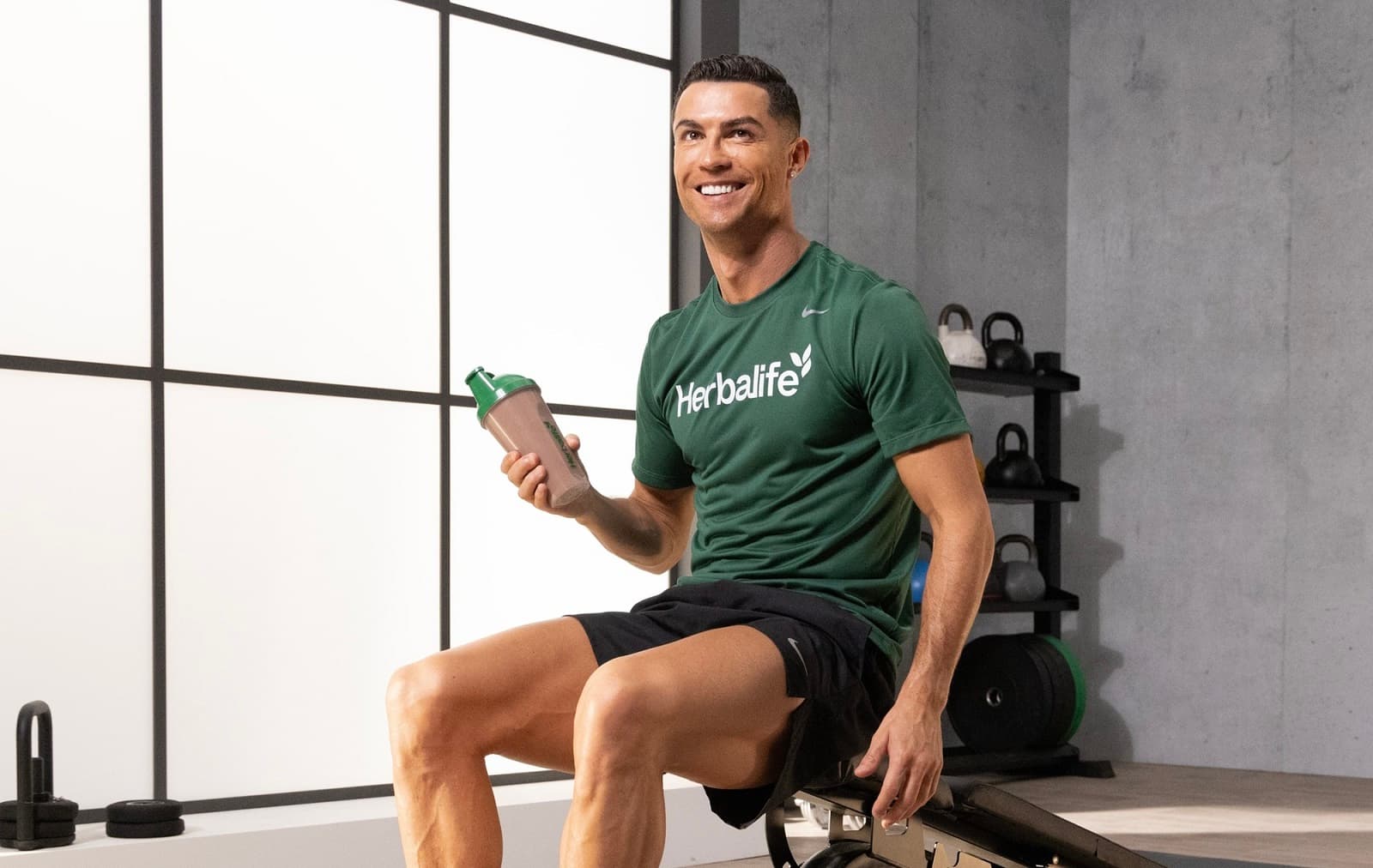 Cristiano Ronaldo invests $7.5 Million into Herbalife