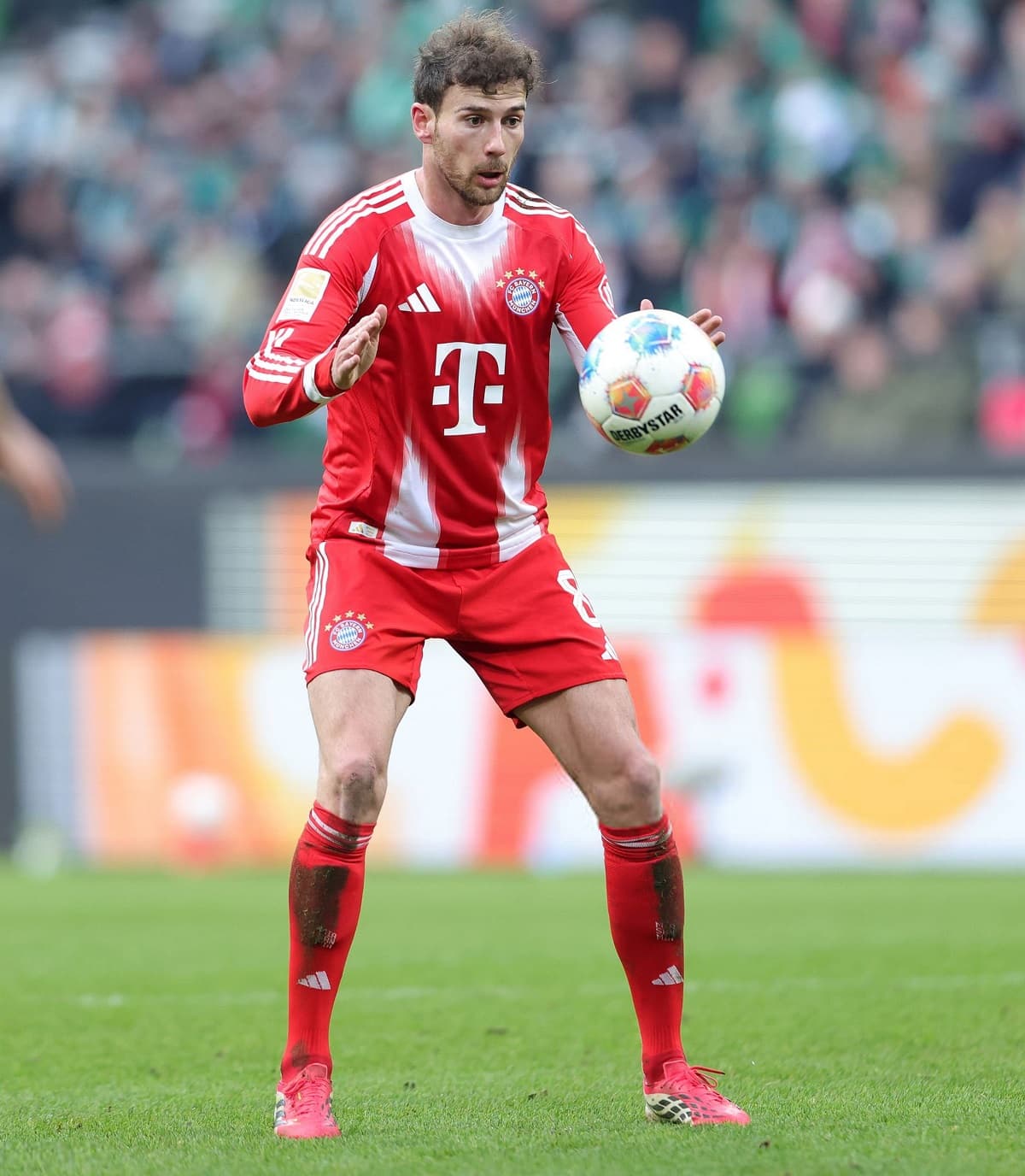 Leon Goretzka will be leaving Bayern Munich in just a few months and the midfielder seems like he has his share of potential landing spots, including Arsenal, Tottenham Hotspur, and AC Milan.