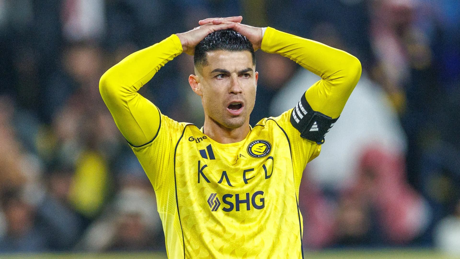 Ronaldo to travel to Spain for hamstring treatment