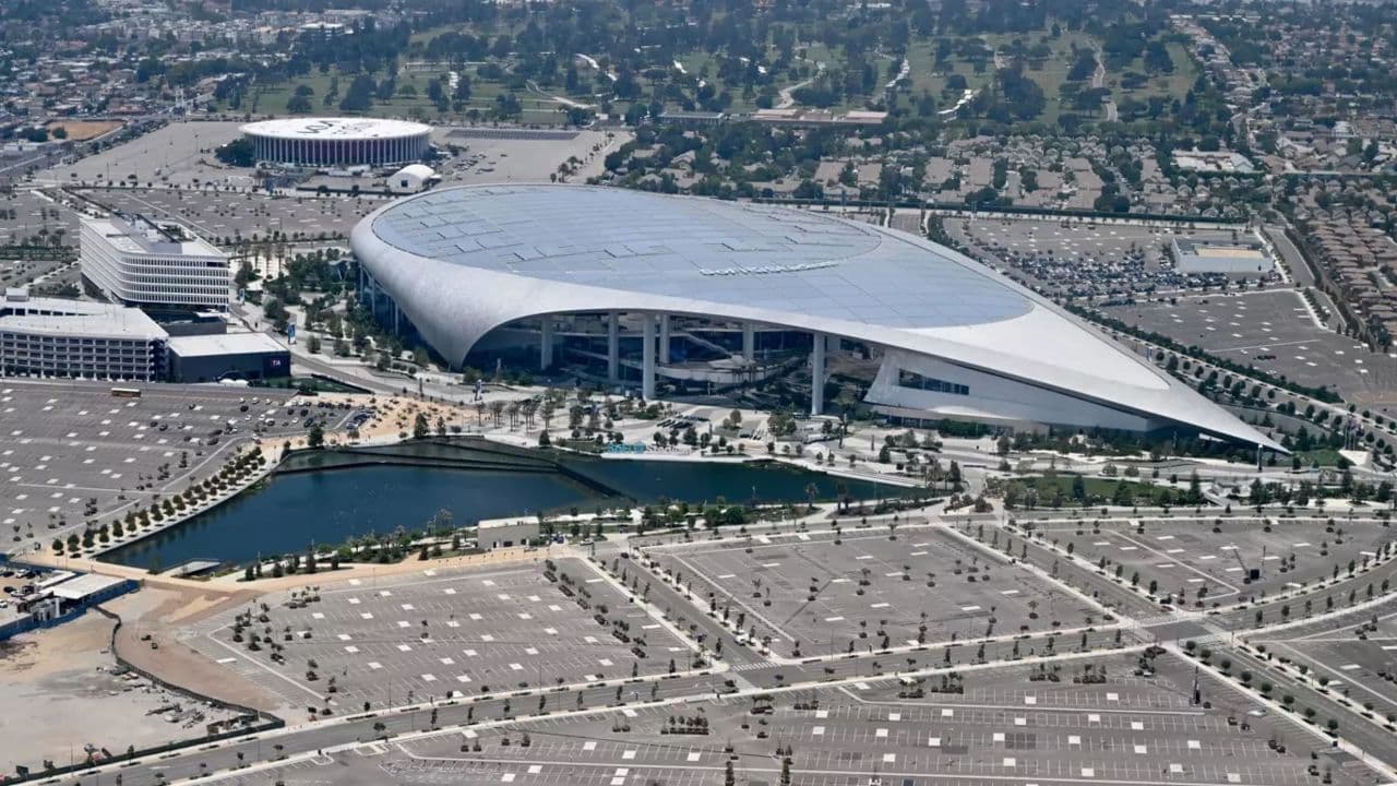 Labor tensions emerge at major 2026 World Cup stadium in Los Angeles