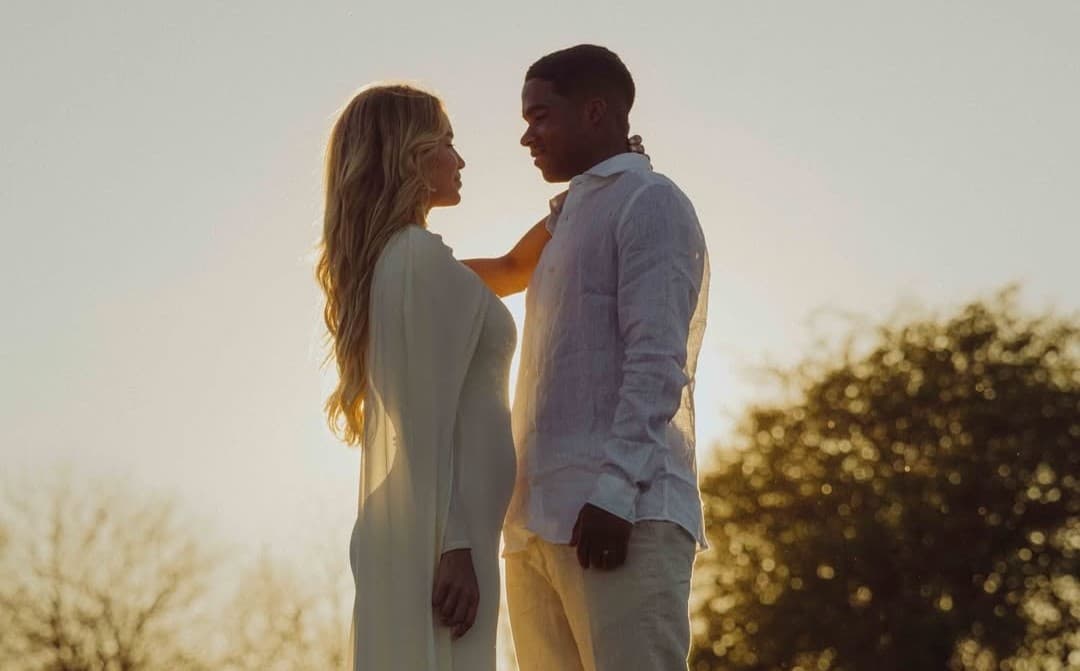 Brazil star Endrick and influencer wife Gabriely Miranda reveal they are expecting baby