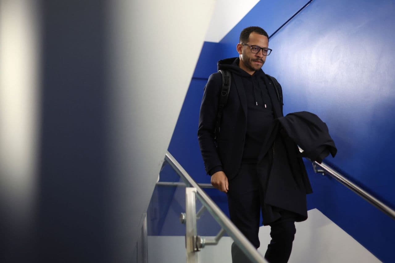 BREAKING: Rosenior sacked by Chelsea after three months in charge