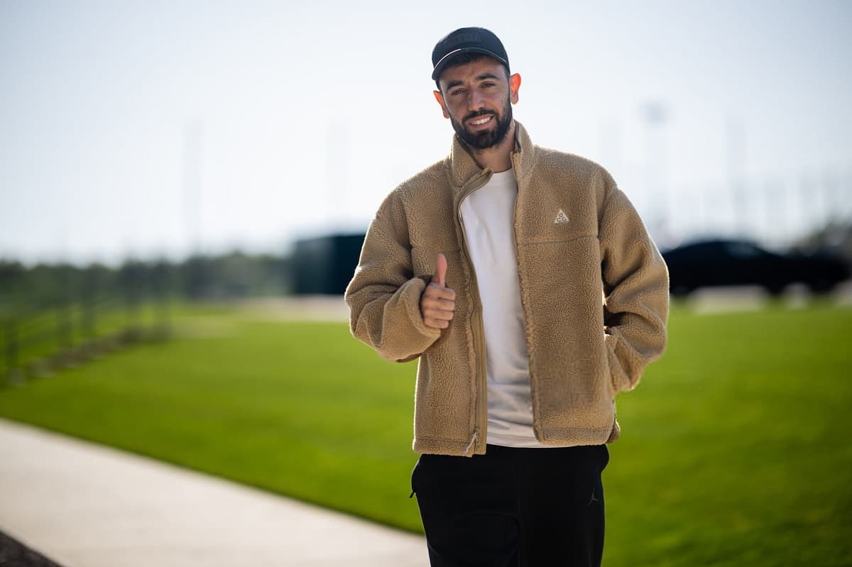 Bruno Fernandes reveals how his wife convinced him to stay at Manchester United