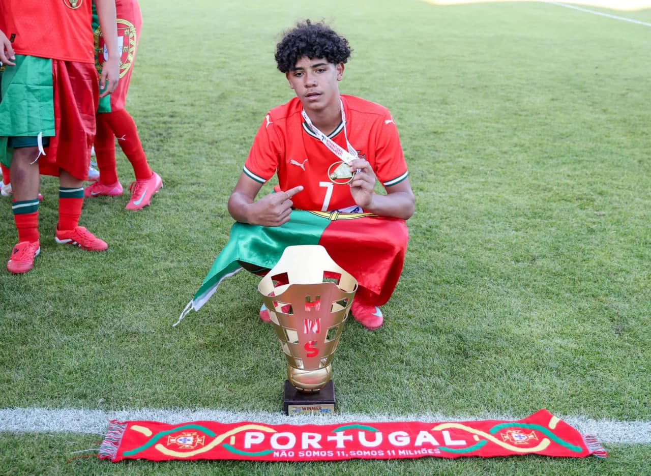 Cristiano Ronaldo Jr eyes Europe move despite chance to play alongside father