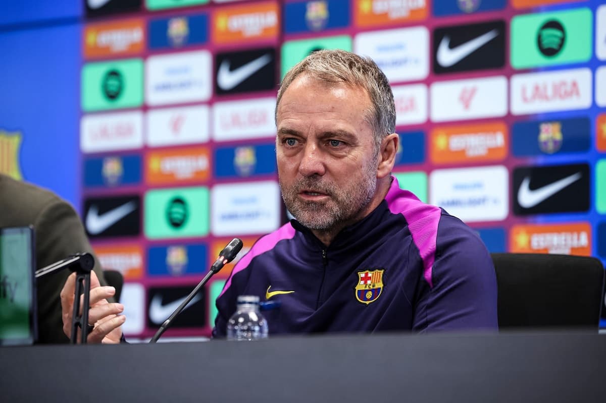 Flick admits dressing room tensions but praises Barcelona unity ahead of El Clasico title chance