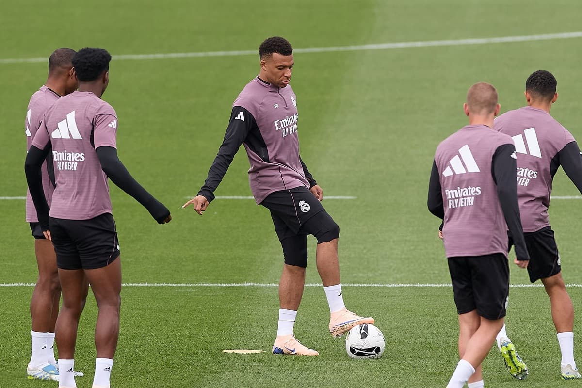 Mbappe to miss El Clasico after walking out of training amid Real Madrid chaos
