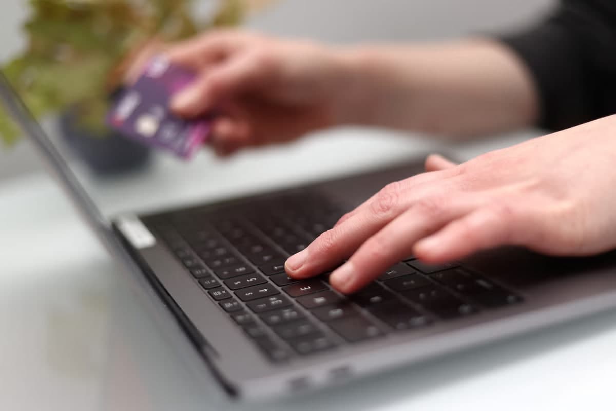 Football fans warned over World Cup ticket fraud as scammers target high demand