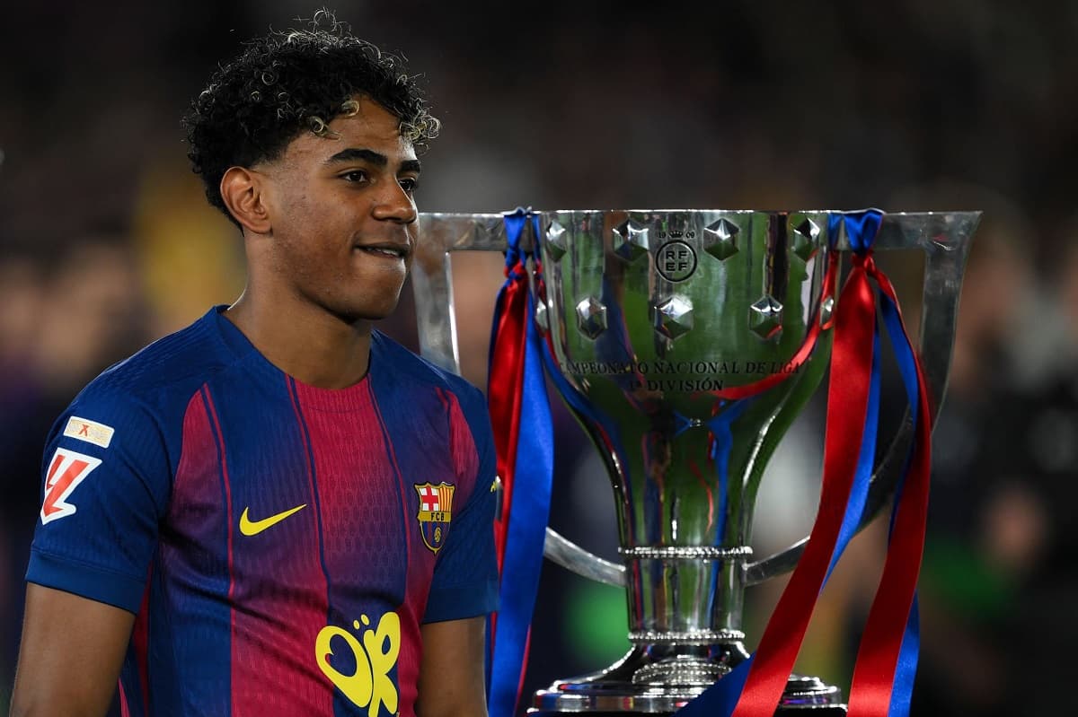 Lamine Yamal fires back at Jude Bellingham with “talk is cheap” jab during Barcelona title celebrations