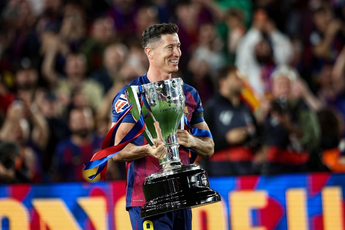 “Mission accomplished” – Robert Lewandowski confirms Barcelona exit