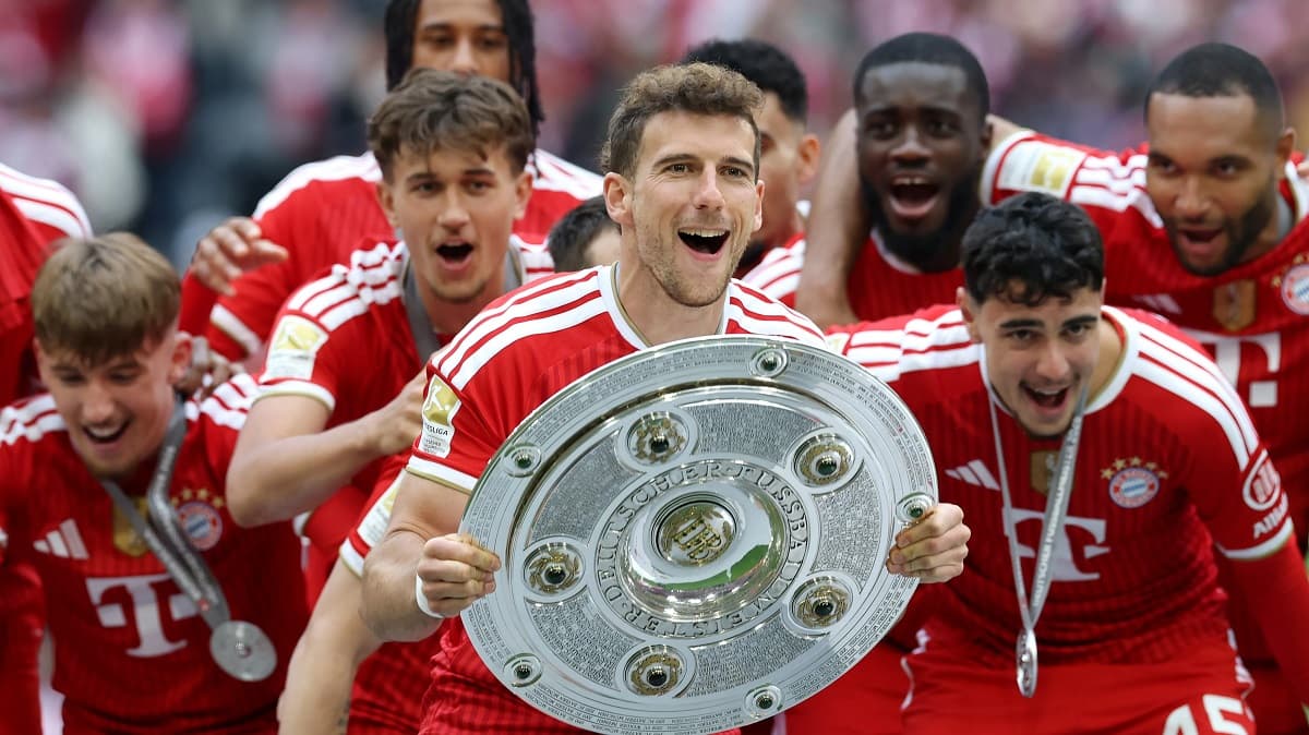 "Then I'll be in trouble with the Südkurve": Heart-warming gestures as Leon Goretzka bids farewell to Bayern