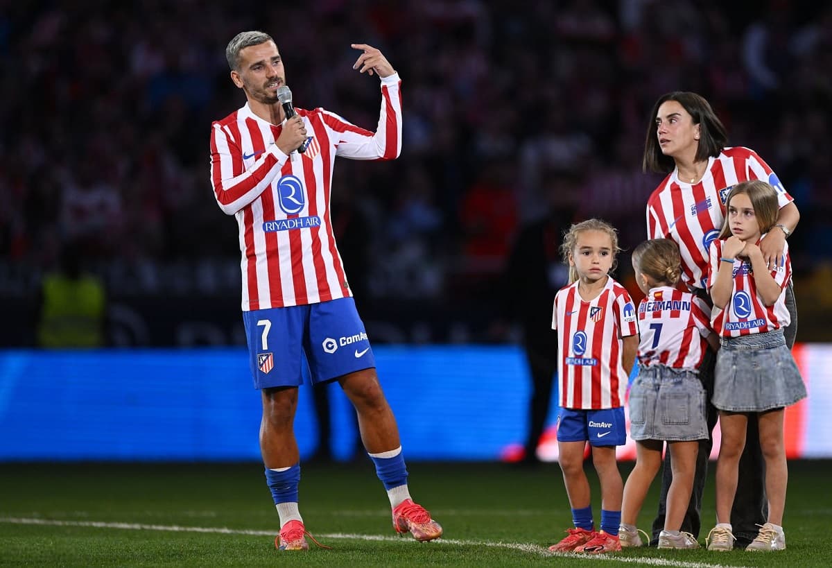 Antoine Griezmann apologises to Atletico Madrid fans for Barcelona transfer “mistake”