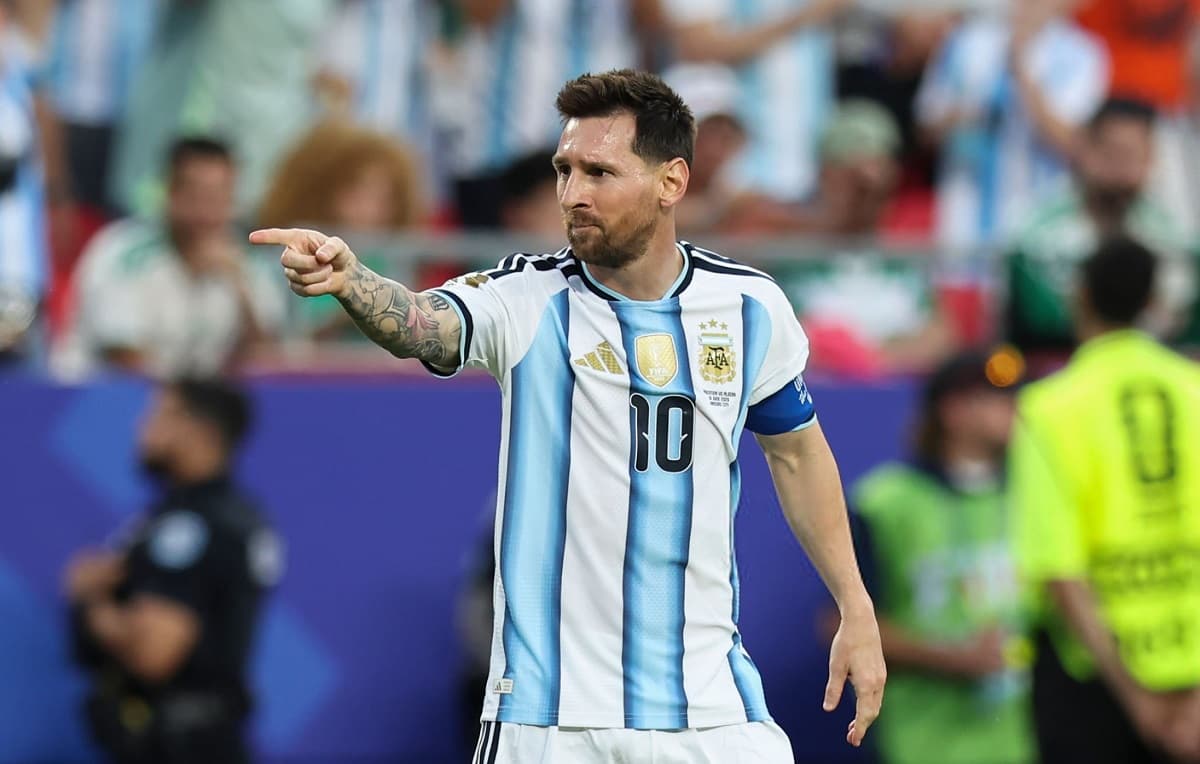 Messi family confirms health issue affecting jorge messi, urges privacy amid speculation
