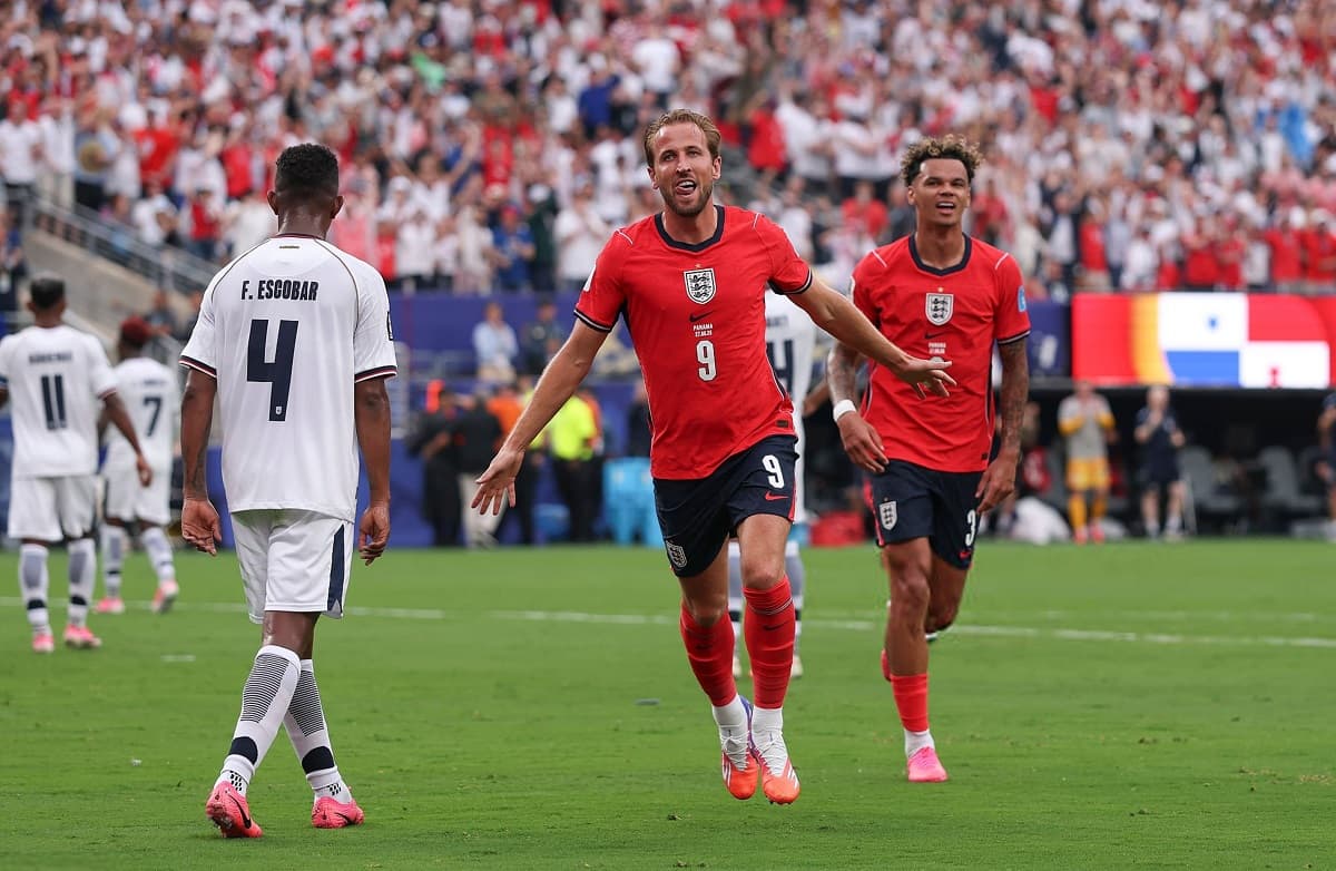 England claim Group L title as Croatia and Ghana move on