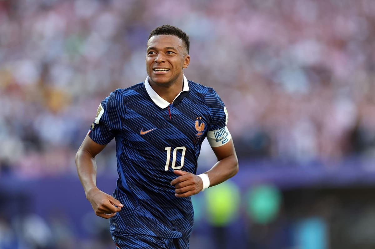 Mbappe fires France past Paraguay after heated World Cup battle
