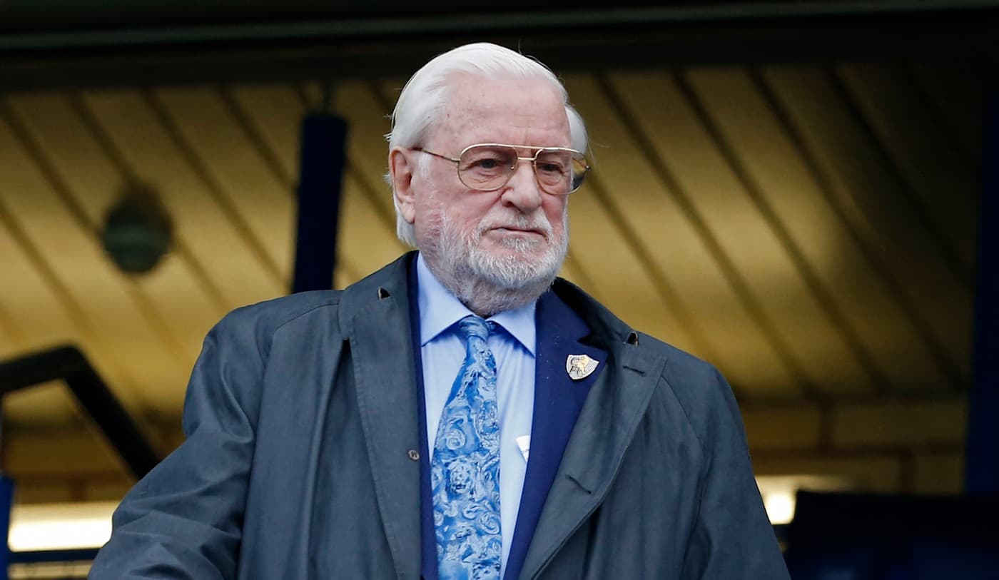 Chelsea mourns the passing of former chairman Ken Bates