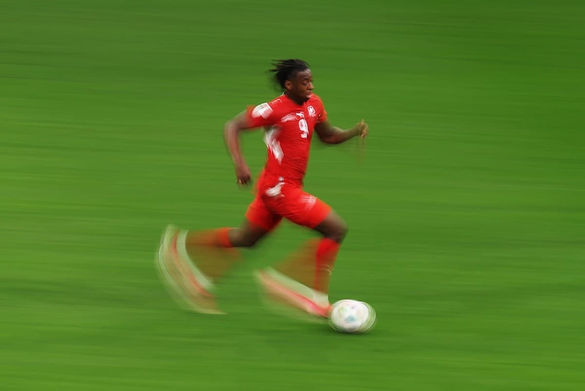 Aston Villa close in on Manzambi after beating Newcastle to deal