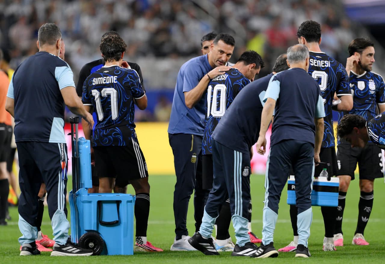 How Lionel Messi and Lionel Scaloni’s unlikely bond built Argentina’s World Cup dream