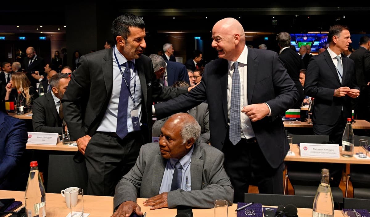 Gianni Infantino faces fresh pressure as Luis Figo calls for FIFA president to resign