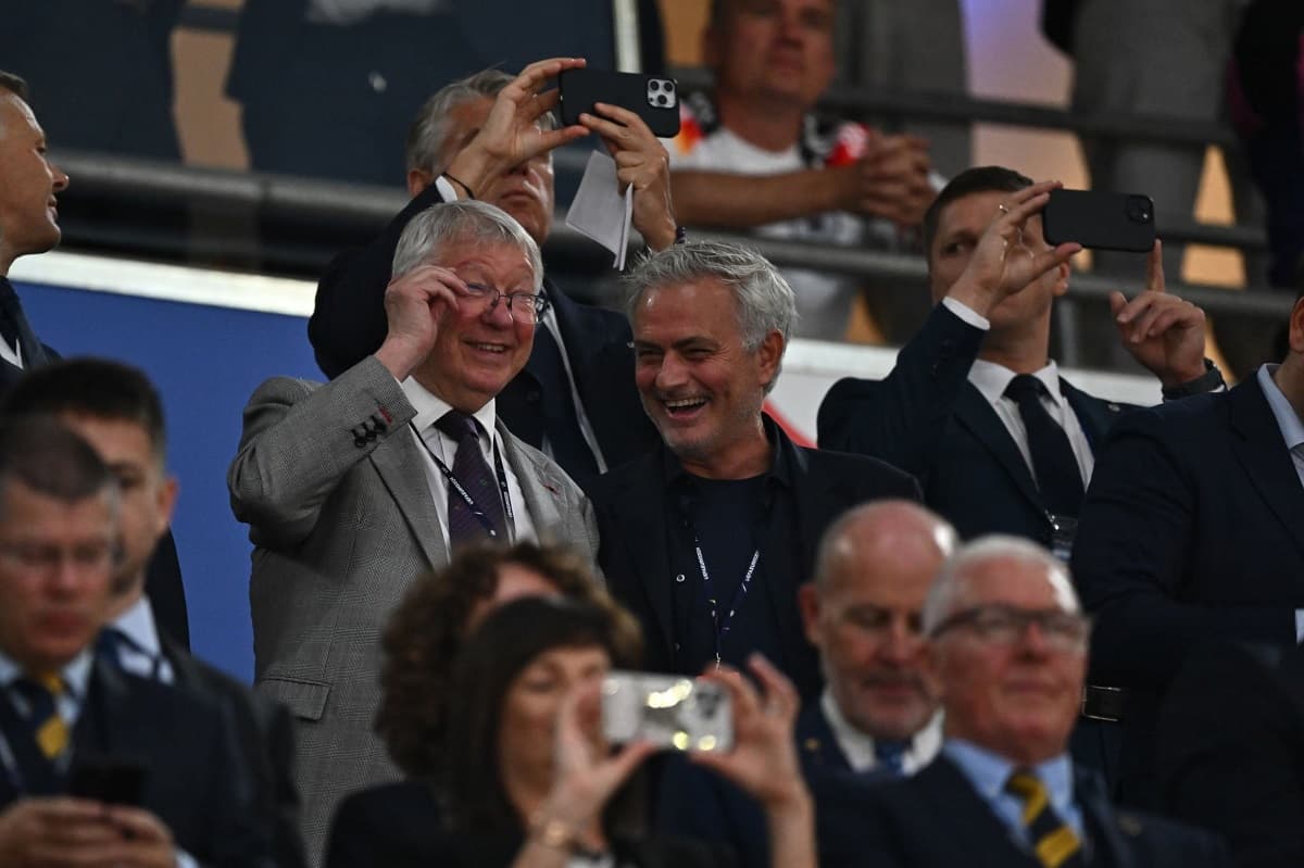 Mourinho reveals he signed to succeed Ferguson at Manchester United before choosing Chelsea