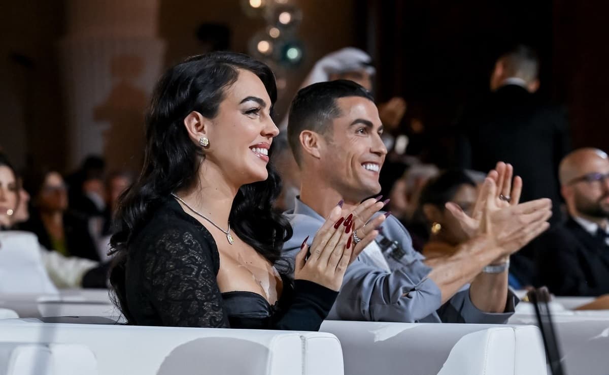 Cristiano Ronaldo and Georgina Rodriguez officially announce their marriage