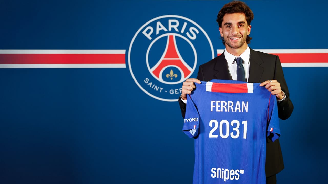 Ferran Torres joins Paris Saint-Germain in major move