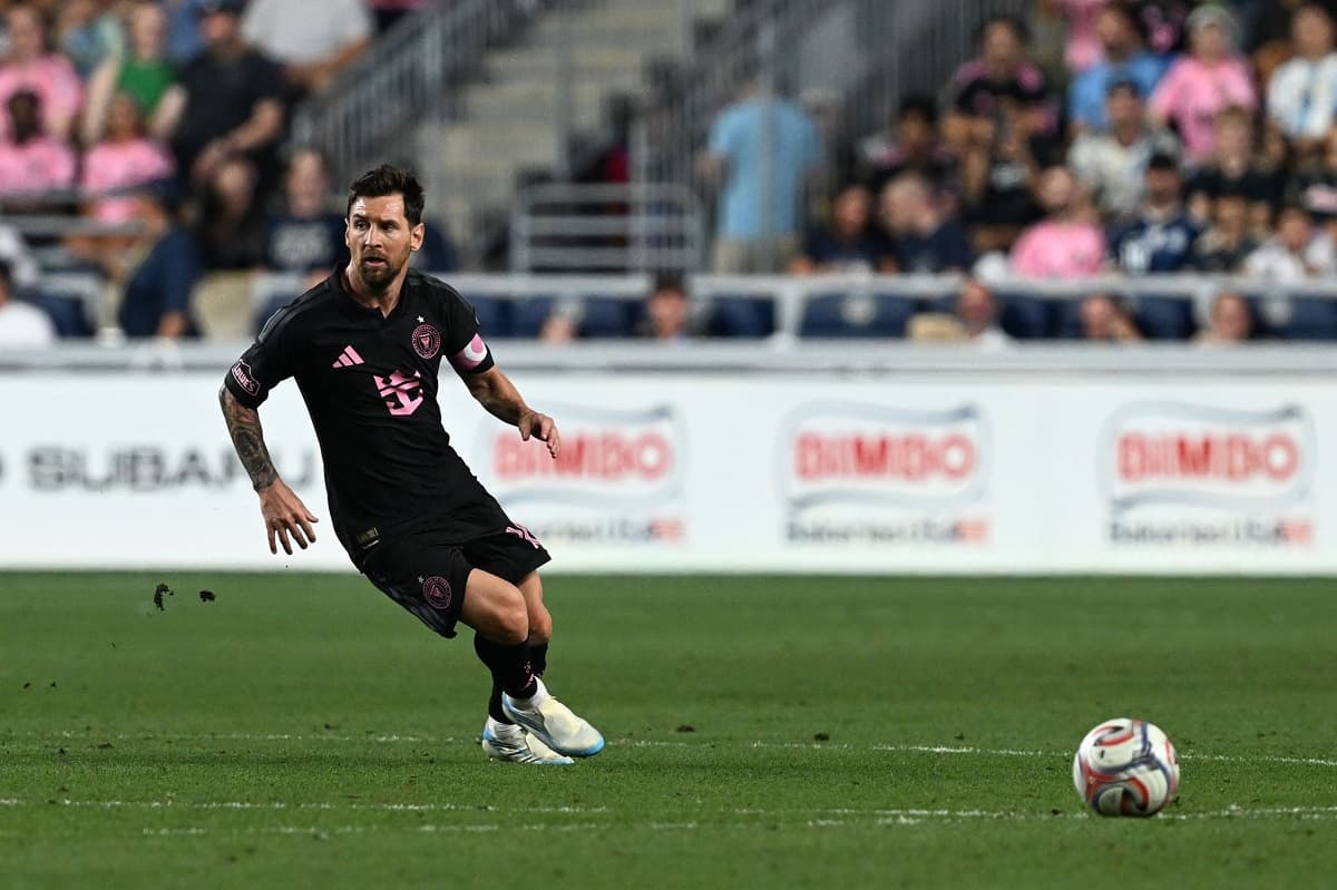 Messi faces potential MLS suspension after off-the-ball incident with Sullivan