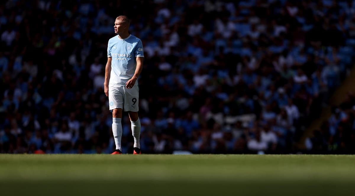 Erling Haaland debuts dramatic new haircut ahead of new season