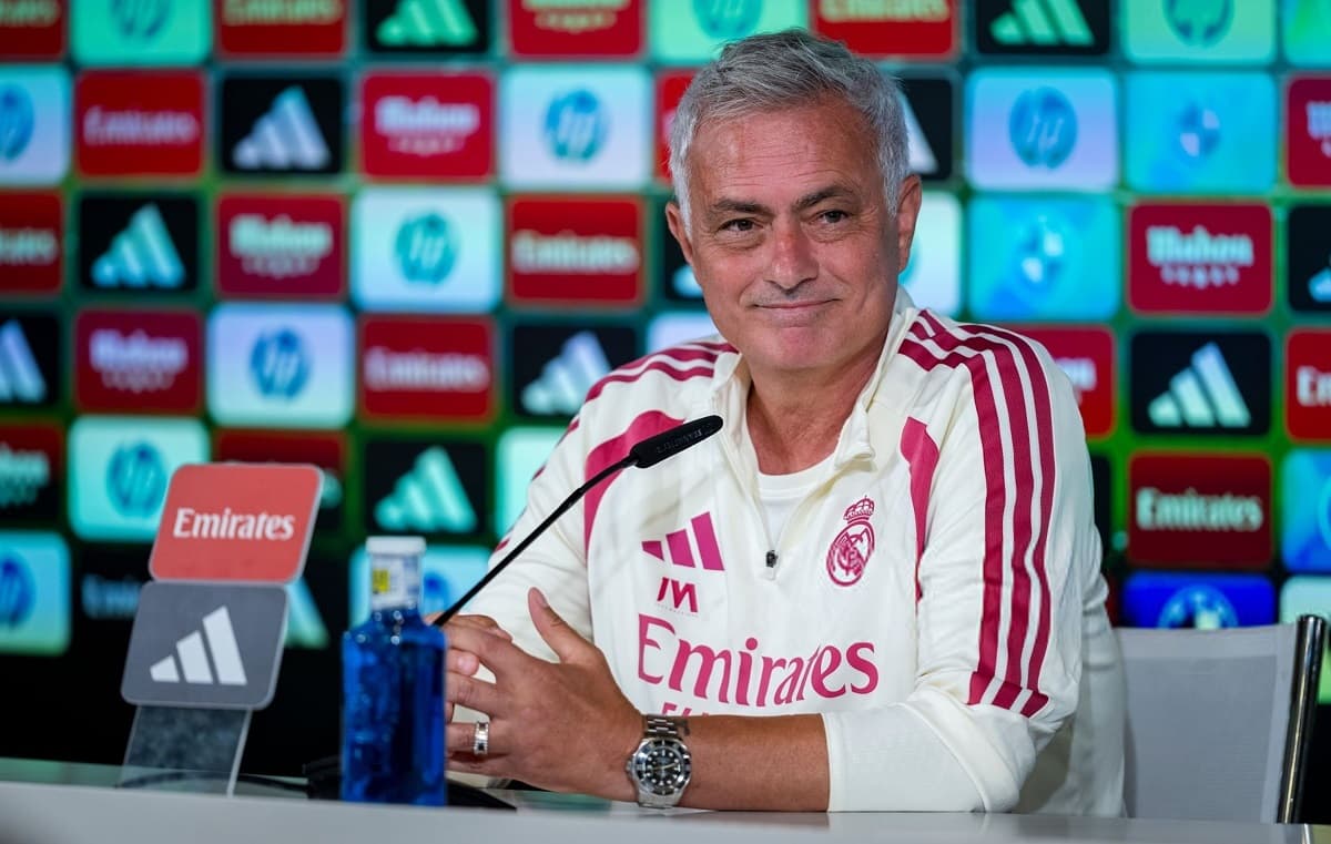 Mourinho says Vinicius needs more protection from referees