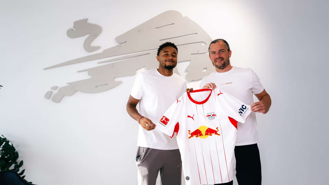 Christopher Nkunku returns to RB Leipzig on loan from AC Milan