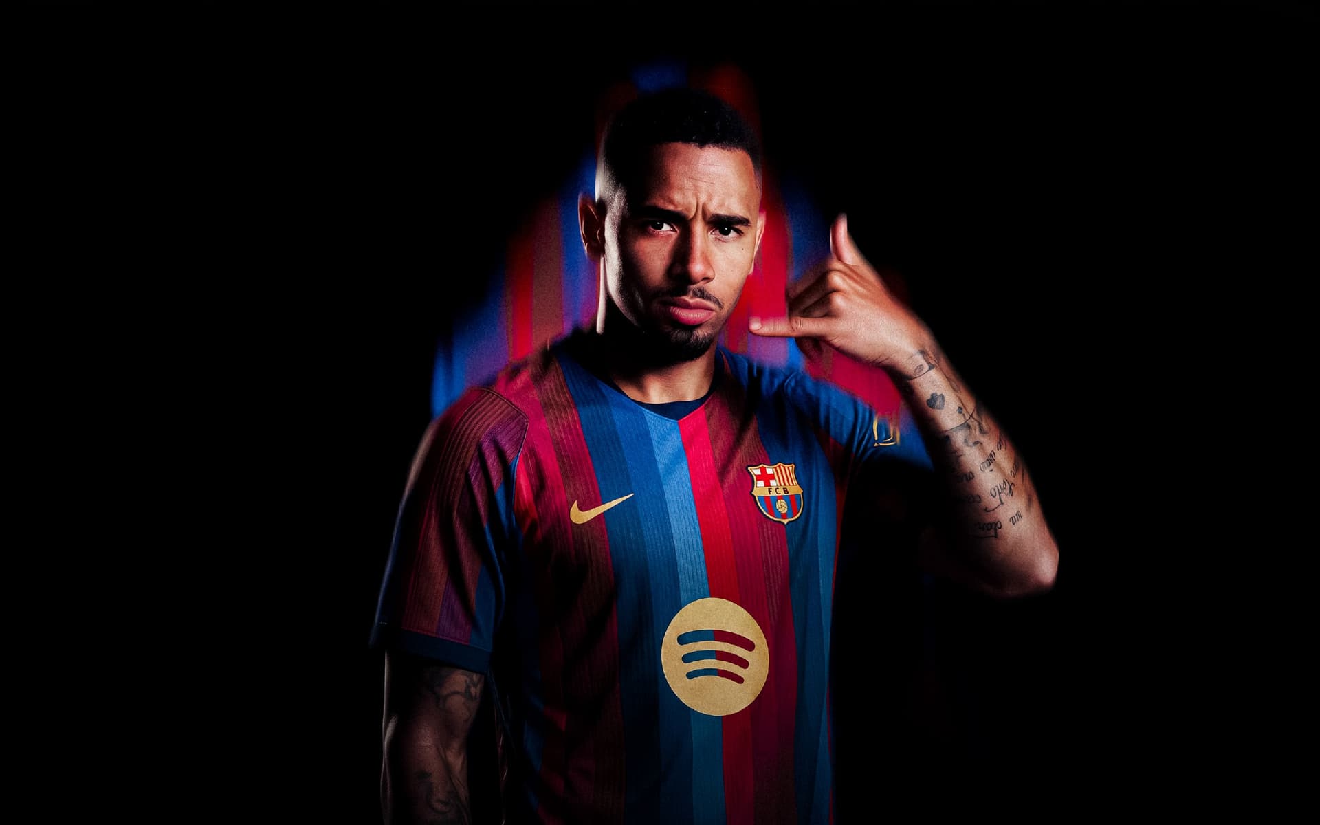 Gabriel Jesus completes move to Barcelona