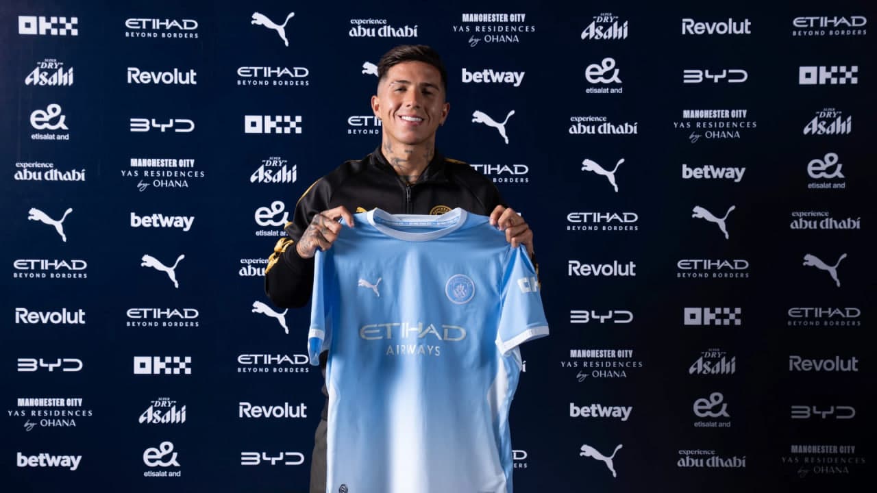 Bombshell move! Enzo Fernandez completes sensational switch to Manchester City