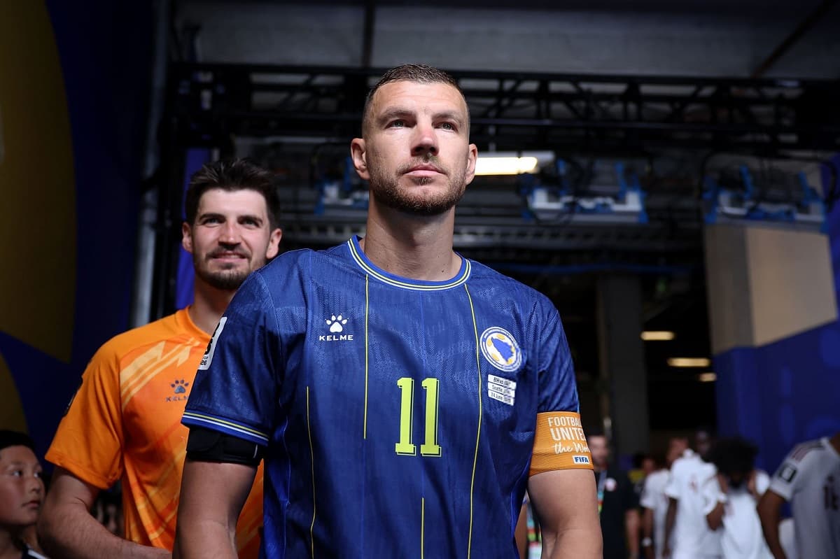 Edin Dzeko announces international retirement after Sweden clash