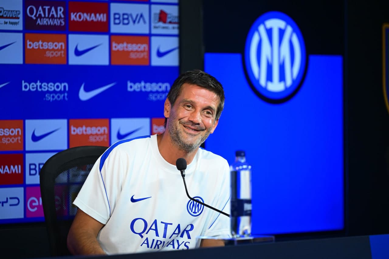 Chivu praises Allegri ahead of Inter - Napoli clash