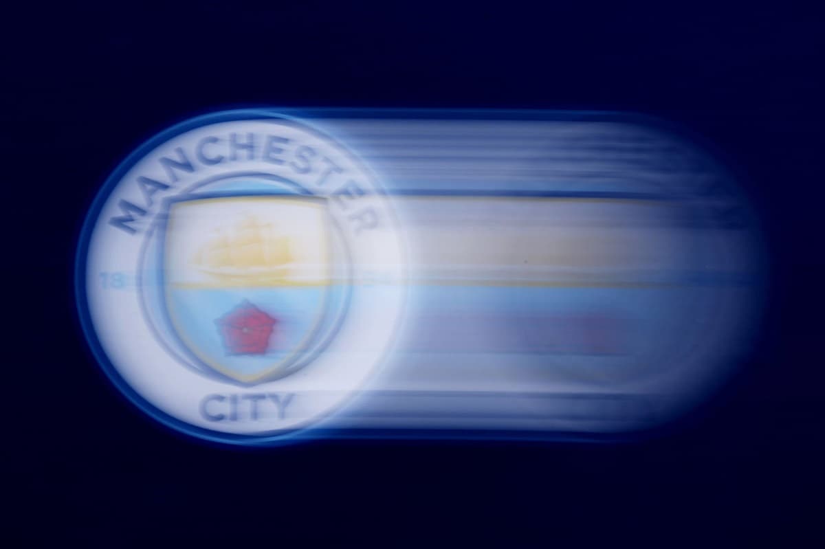 Former Manchester City chairman David Bernstein criticises delay in 115-charge case