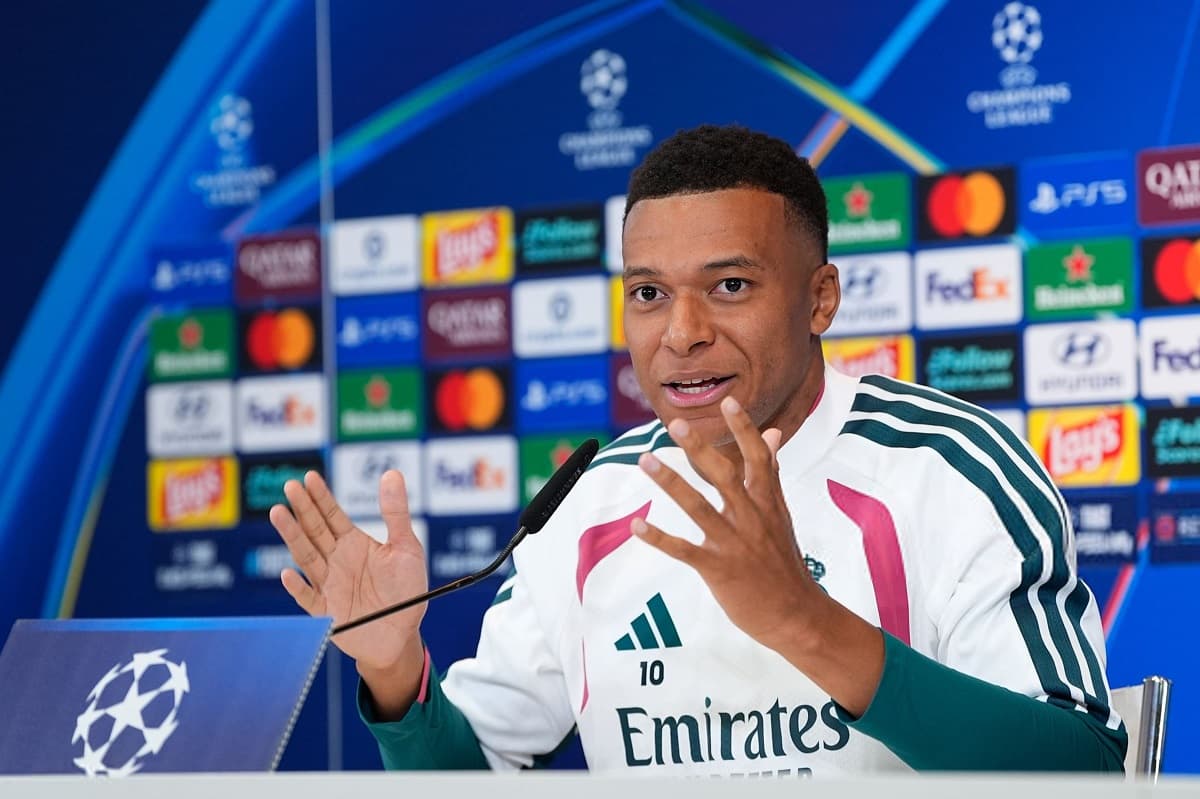 Mbappe says this could be a good year to win the Ballon d'Or