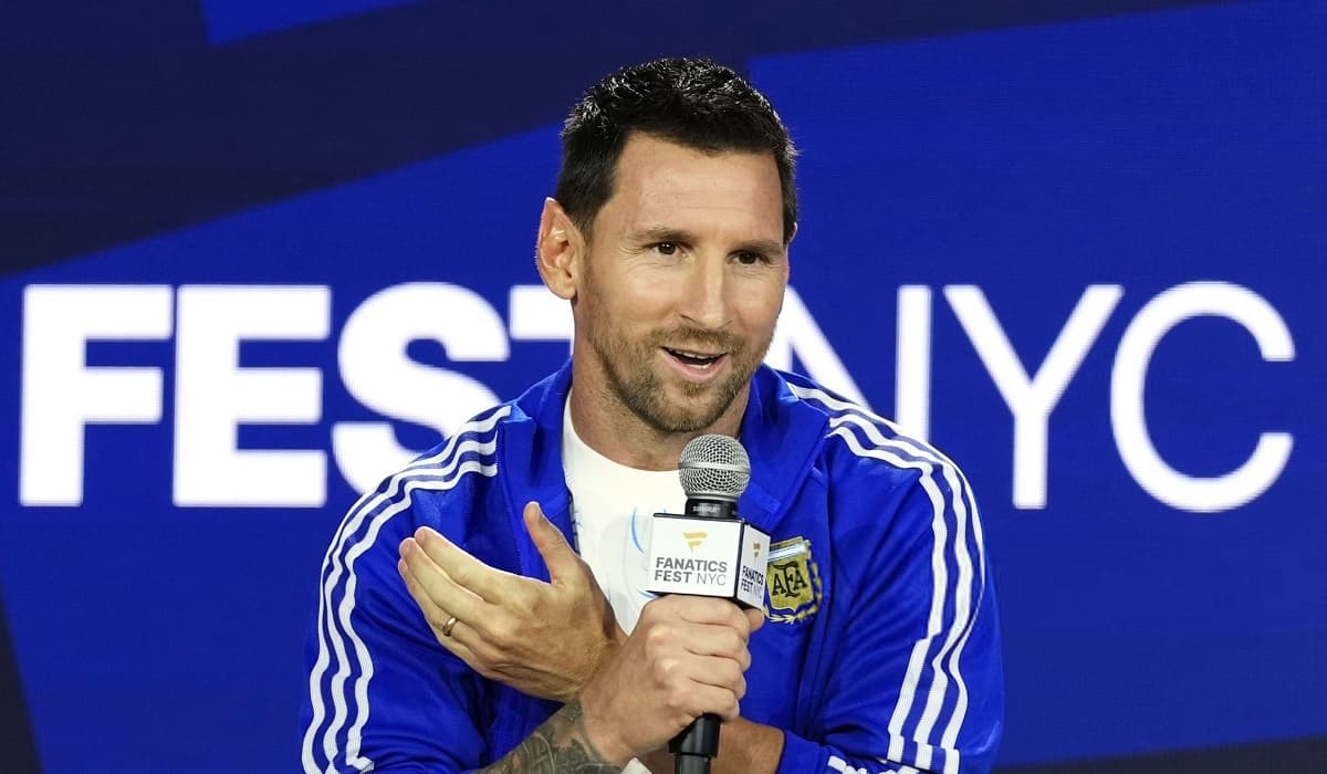 Messi reaches preliminary agreement to buy Eldense