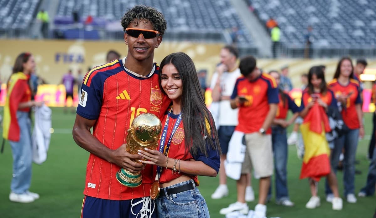 Lamine Yamal refuses to campaign for the Ballon d’Or as his girlfriend launches one