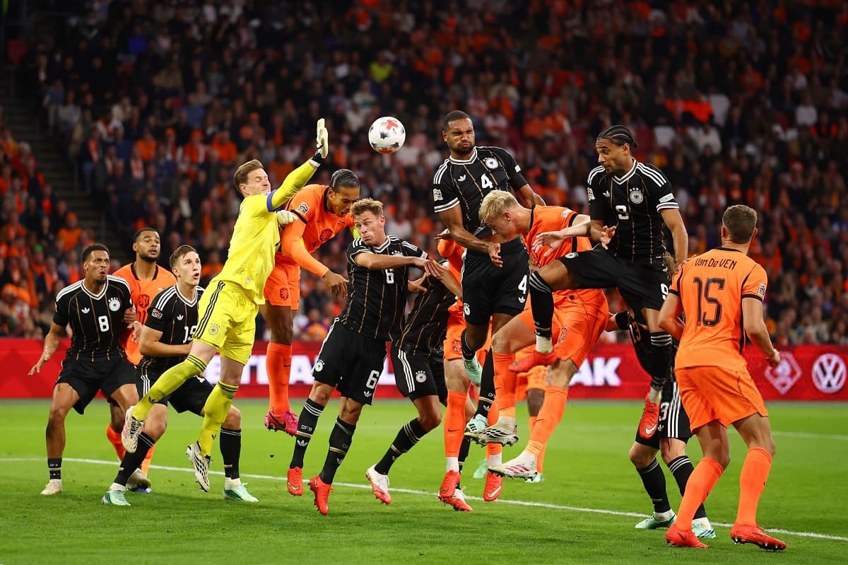 Klopp and Xavi draw on debuts as Germany and Netherlands share the spoils