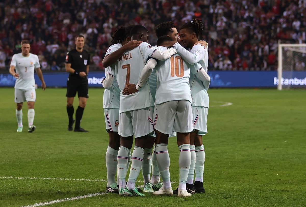 Mbappe strikes before injury as Zidane leads France past Turkiye