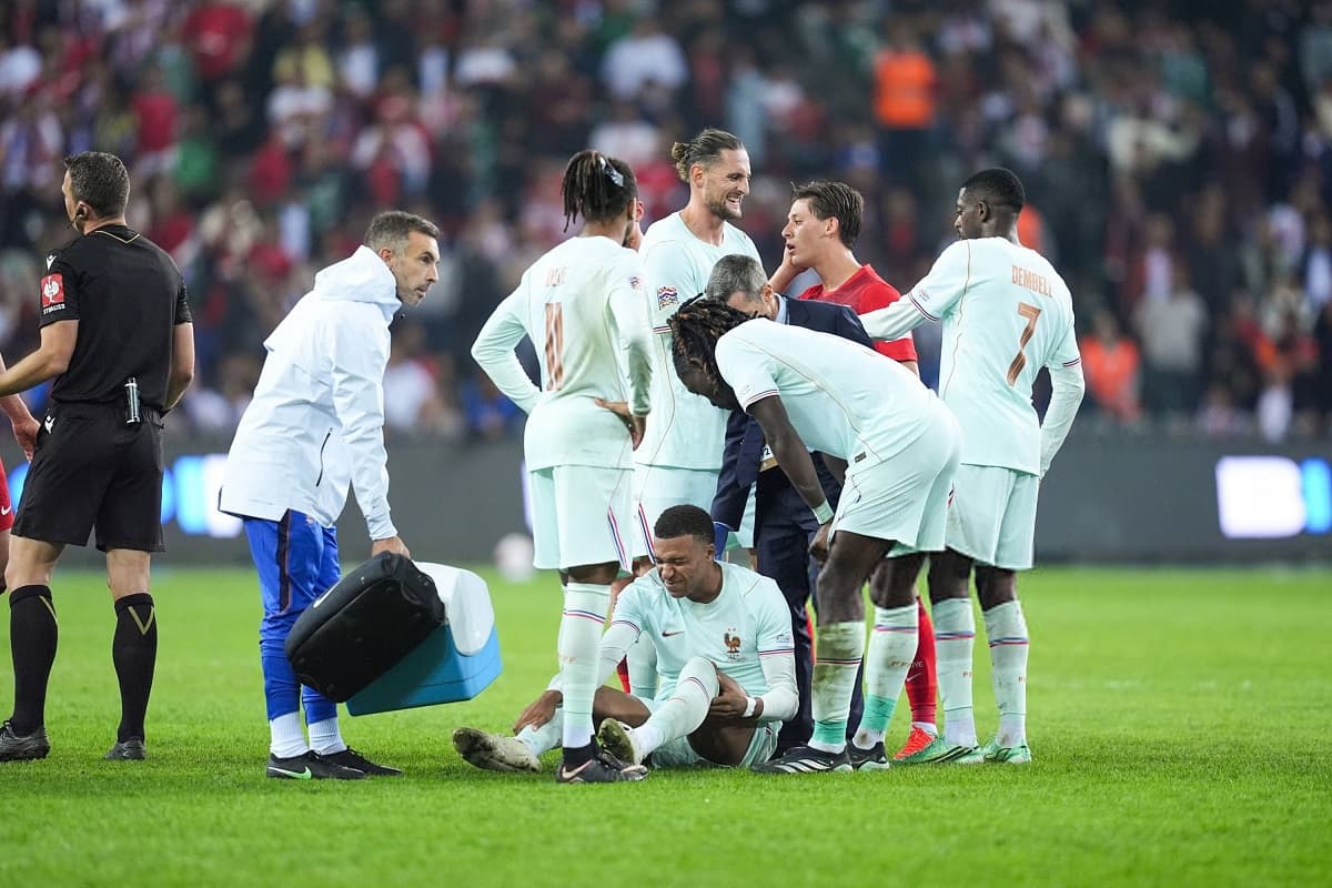 Mbappe to leave France squad after injury in Turkiye win