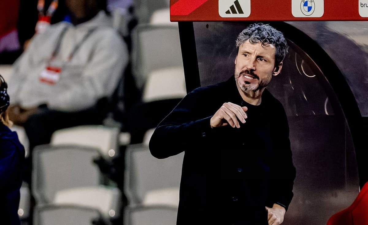 Van Bommel remains optimistic despite late defeat to France