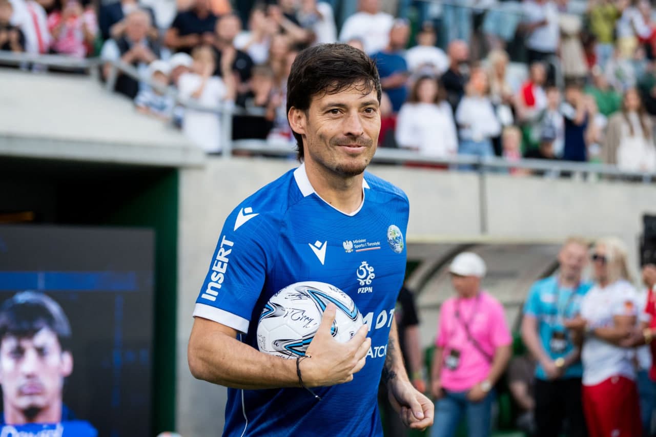David Silva comes out of retirement at 40