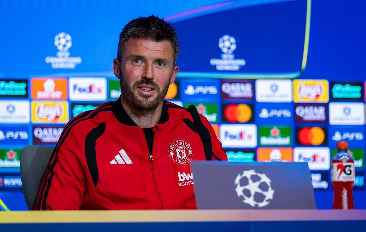Carrick backs Man United to overcome challenging spell