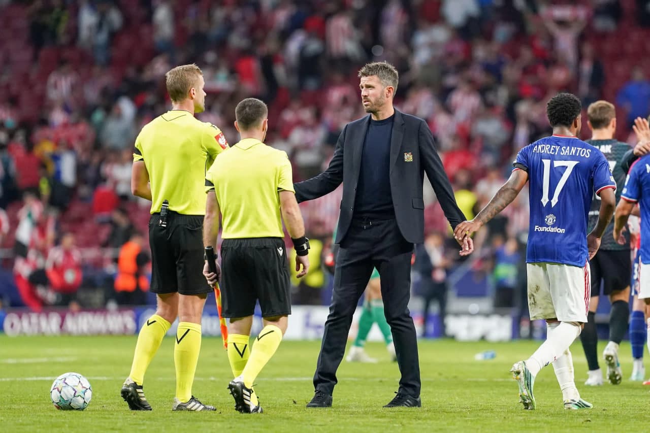Carrick blames emotion for Martinez’s explosive Man United criticism