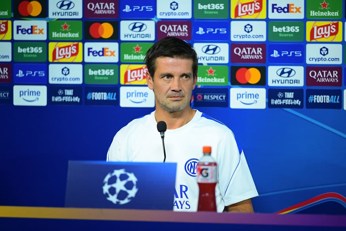 Chivu rejects unrealistic expectations on Inter