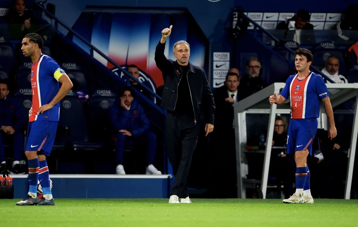 Enrique dedicates PSG’s win over Lyon to injured Kvaratskhelia