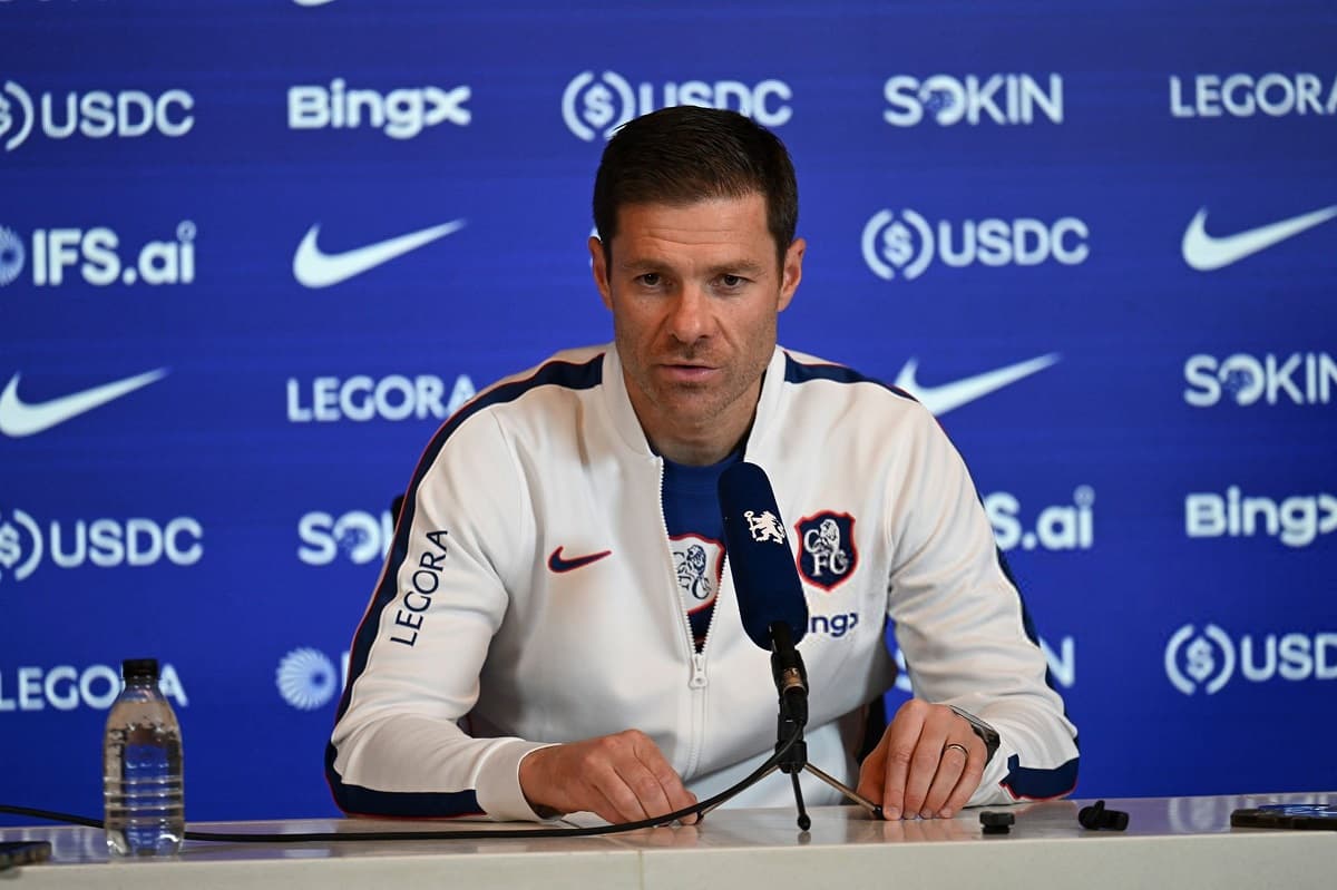 Alonso vows to celebrate if Chelsea score against Liverpool