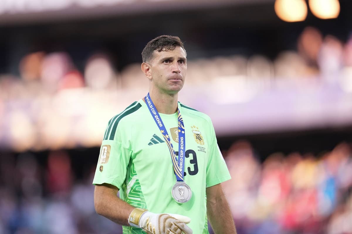 Emiliano Martinez reveals permanent hand damage after risking World Cup dream